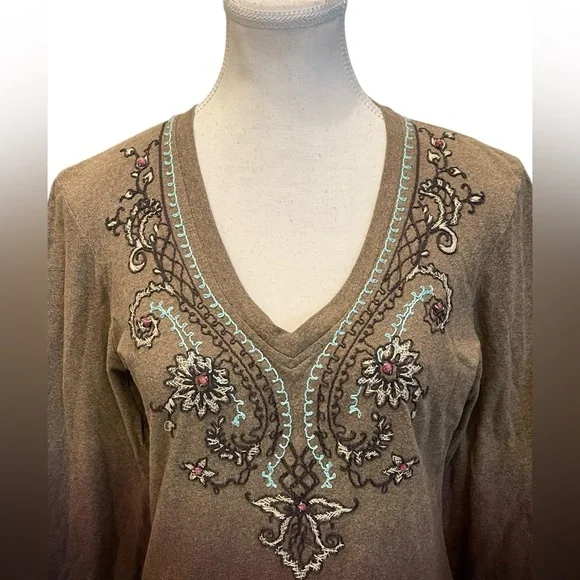 Double D Ranch Embroidered V-Neck Brown and Tan Women's Top Sz:M - Picture 2 of 9